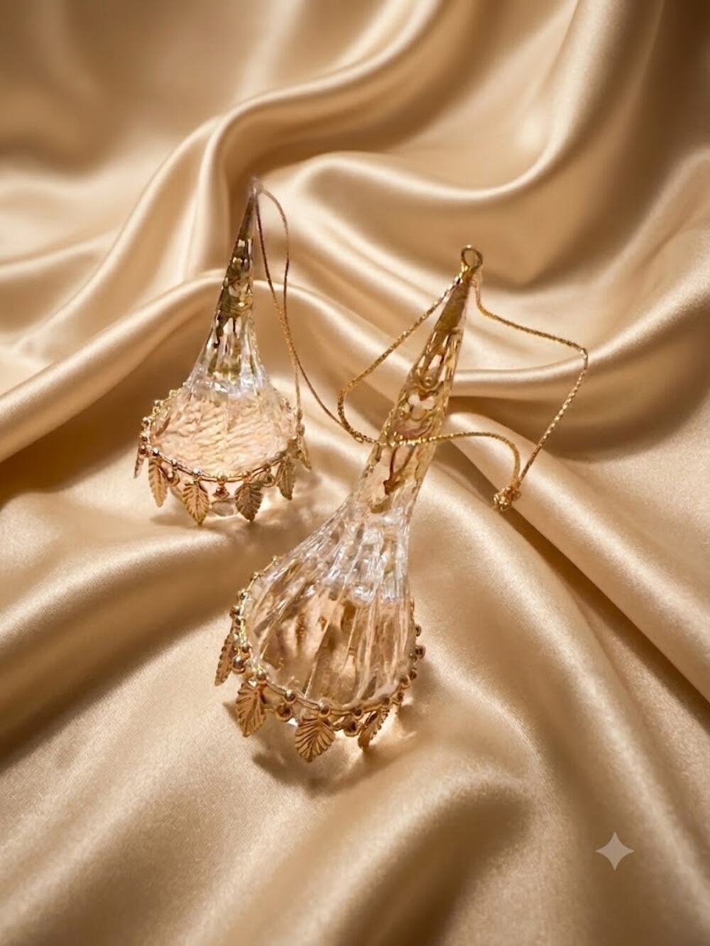 Vintage Crystal Clear Glass Finial Ornaments - Set of 2 - Elegant Gold Filigree